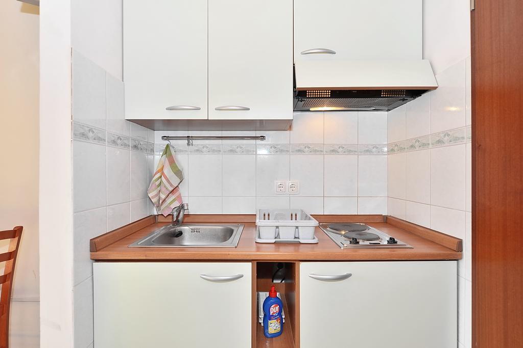 אומיס Apartments Mirabella מראה חיצוני תמונה